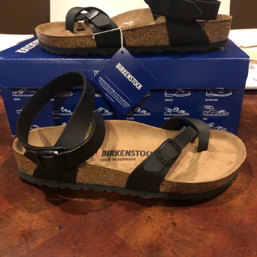 Birkenstock Yara Birko black 6 medium NWT